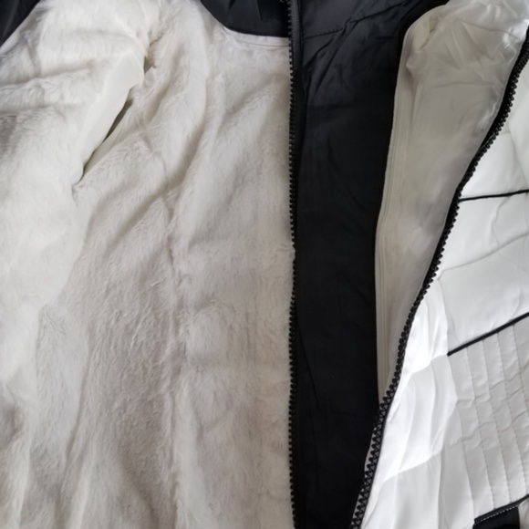 SNOW BUNNY DOLLZ Warm Fur lined Jacket - Picture 3 of 4